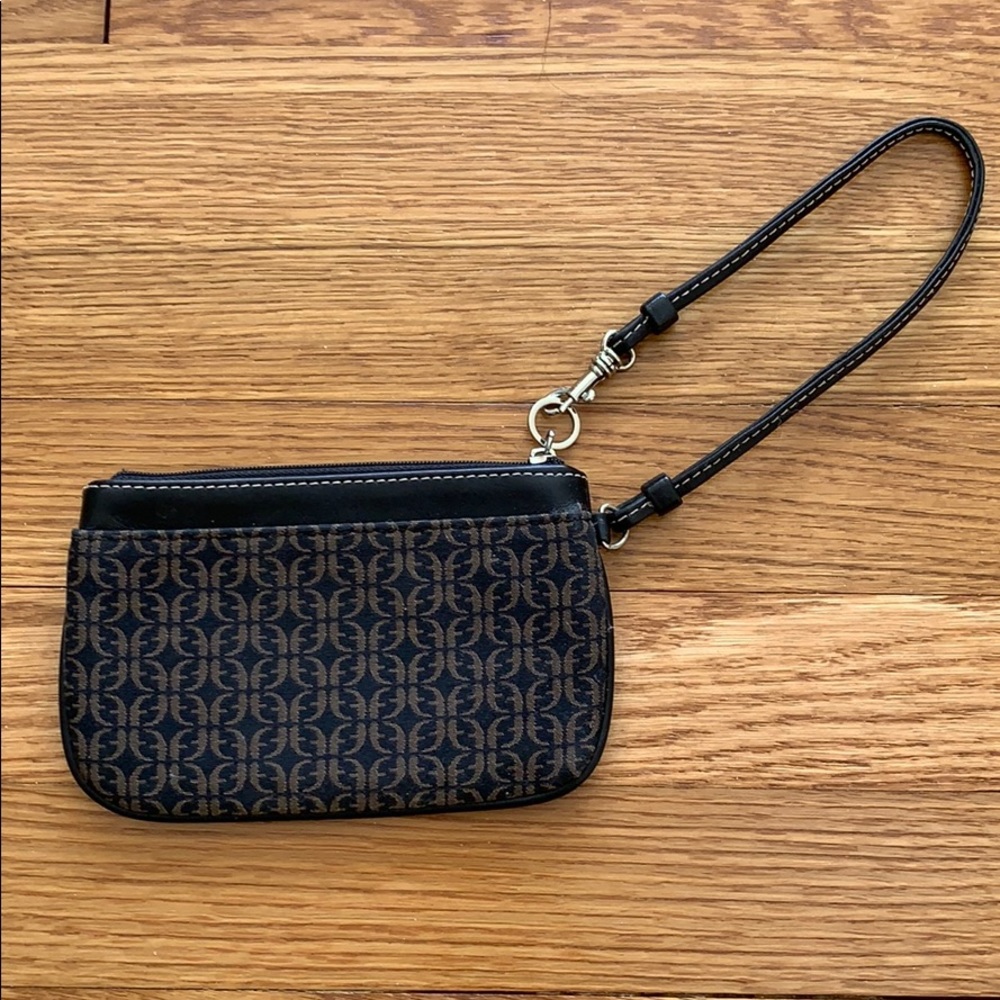 Fossil Wristlet - Picture 3 of 9